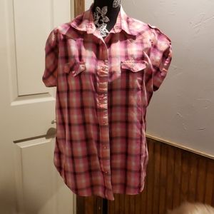 Women's Wrangler Button down Shirt